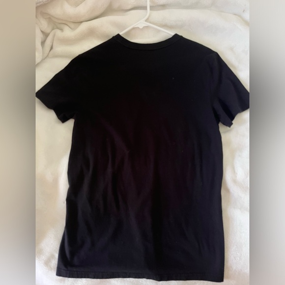 APT 9 basic tee - Picture 2 of 4